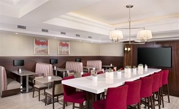 Ayres - Huntington Hotel