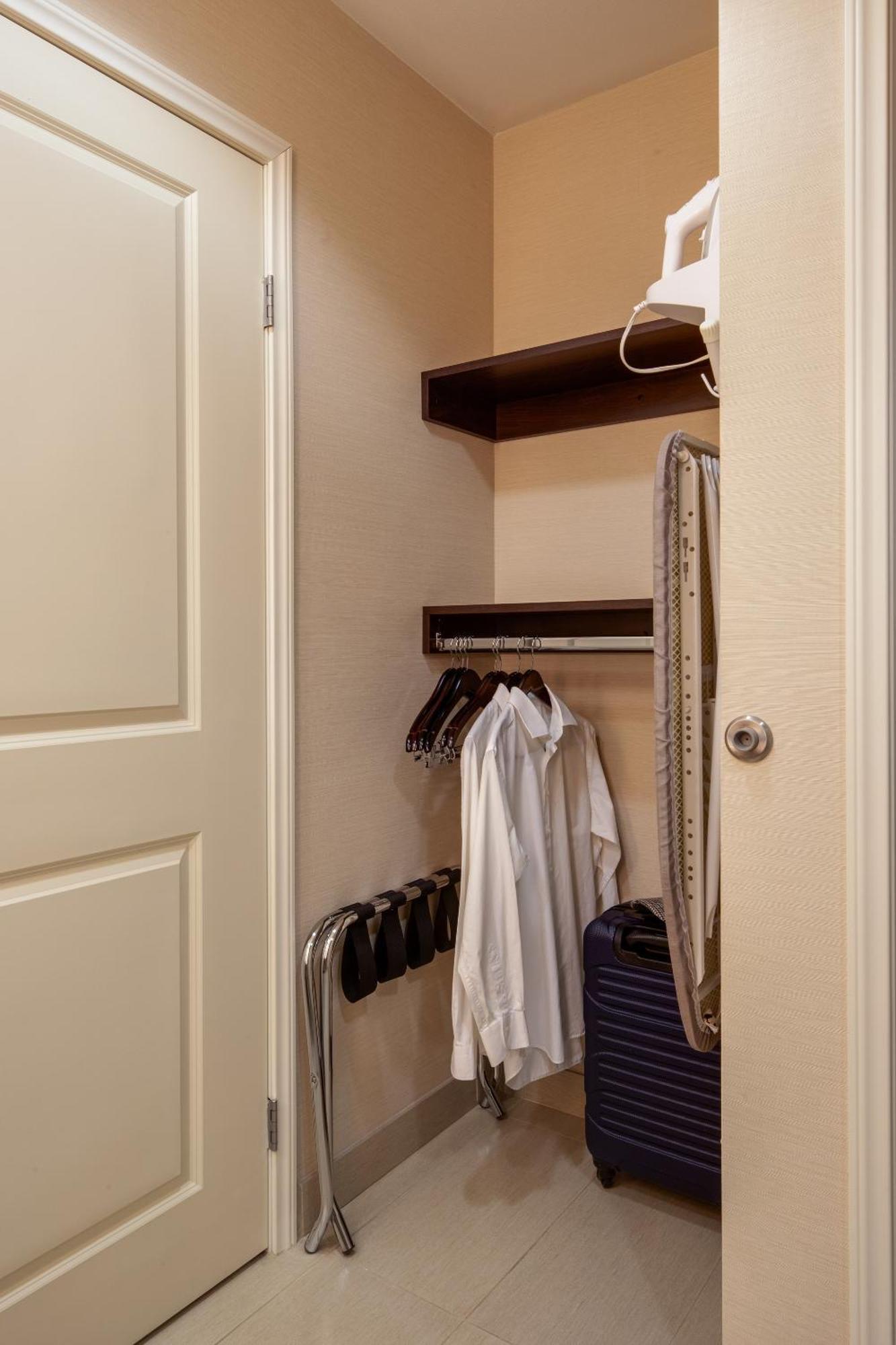 Ayres - Huntington Beach Hotel 3*